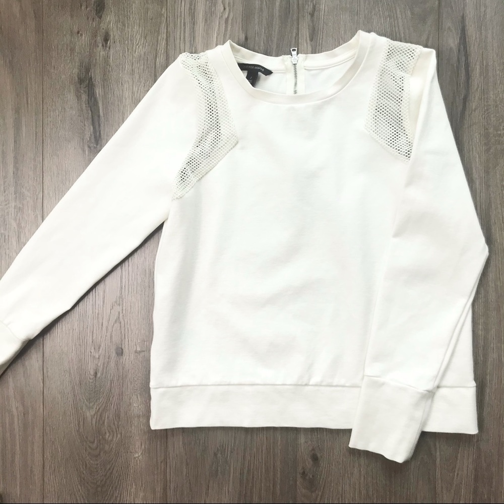 Cream top with mesh insert